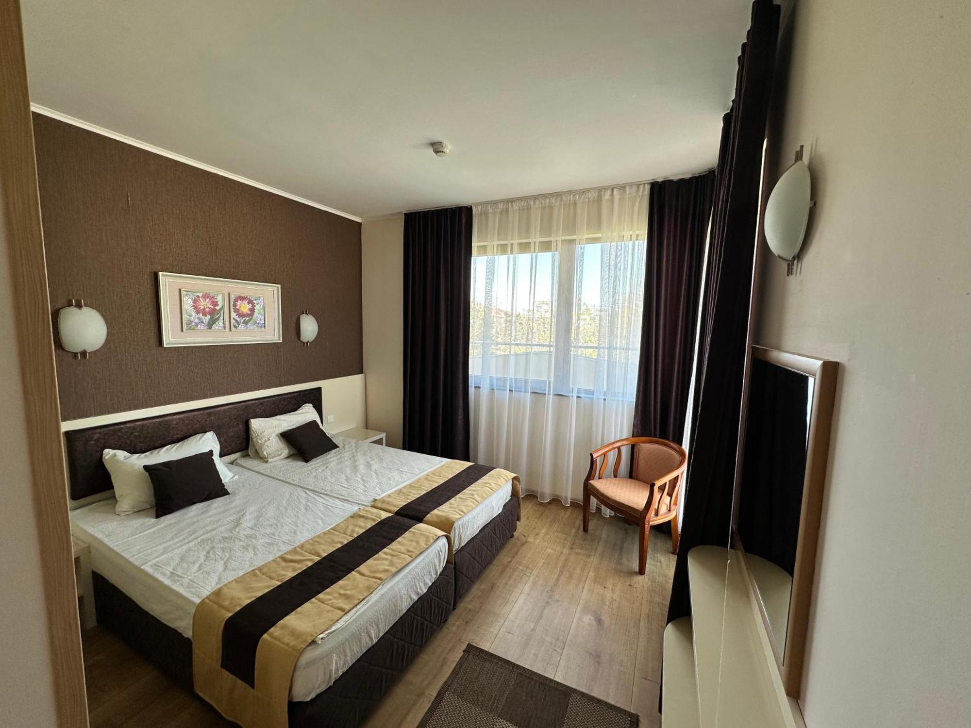 Hotel Capri Nesebar Ngoại thất bức ảnh