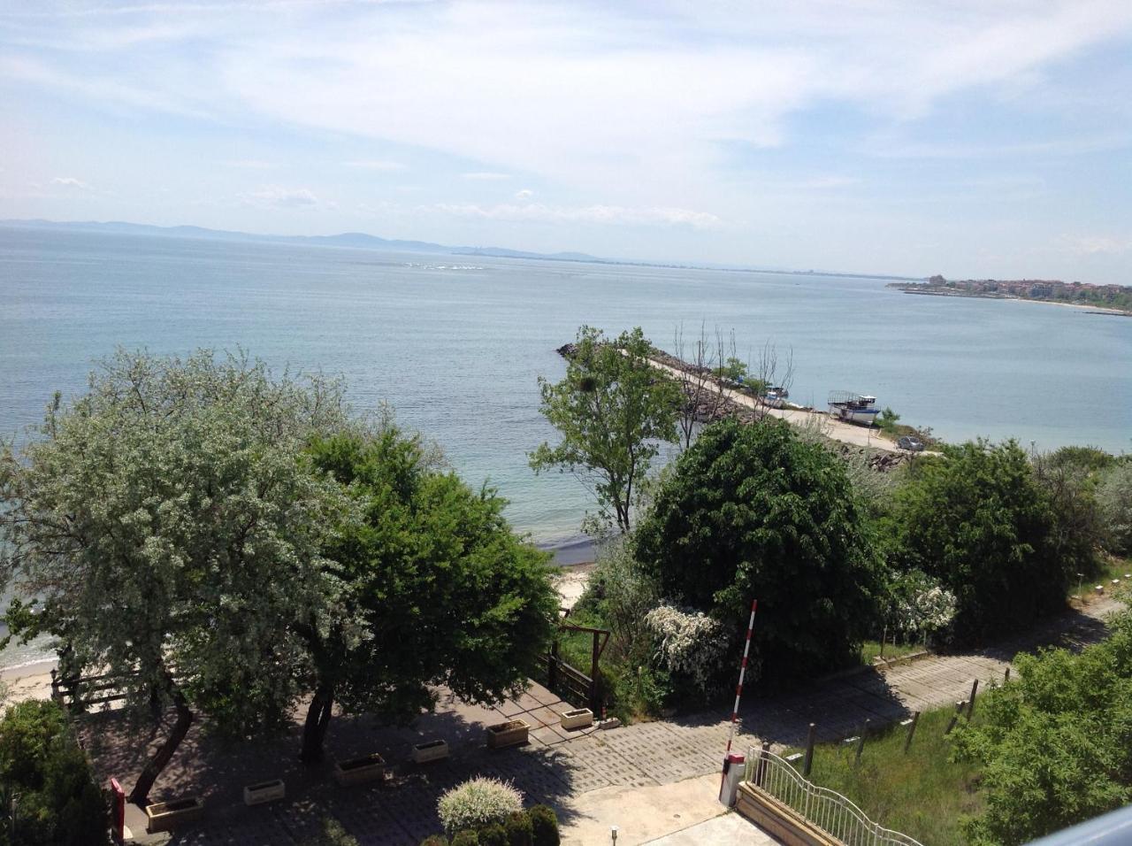 Hotel Capri Nesebar Ngoại thất bức ảnh