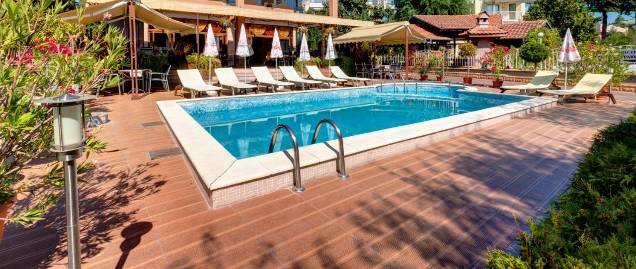 Hotel Capri Nesebar Ngoại thất bức ảnh